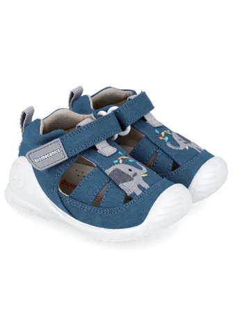 Ergonomic and natural cotton baby elephant sandals_109643